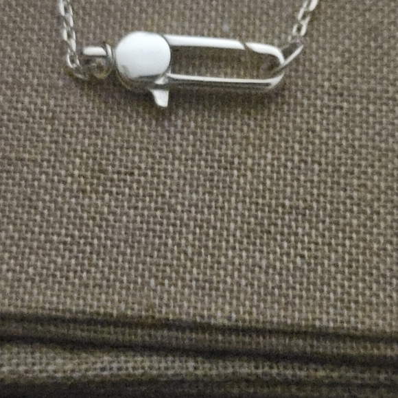 Gucci Trademark Engraved HeartBracelet Sterling Silver - Picture 9 of 13